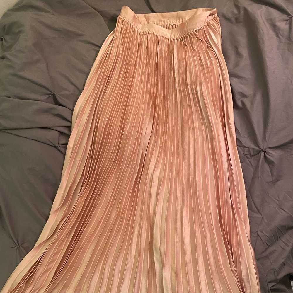 Light pink Summer skirt size medium